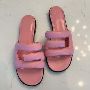 GIVENCHY “G” sandals 100% Authentic
